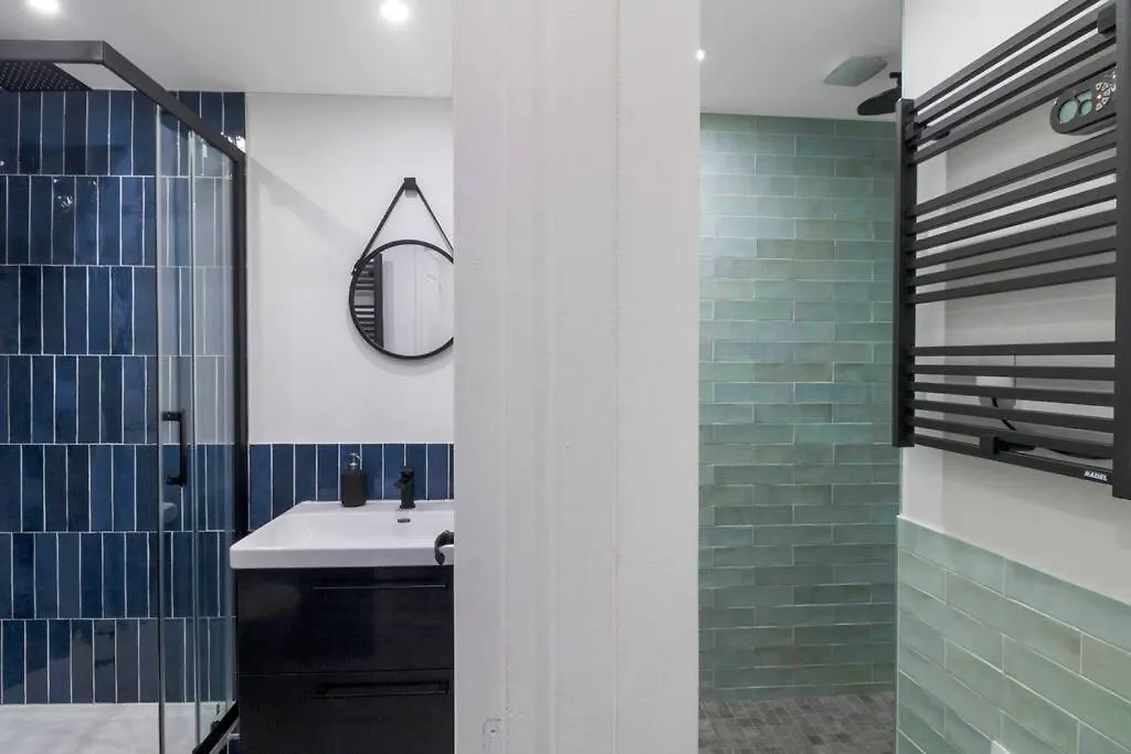 Brand New Flat For 8 People, 3 Bedrooms 아파트 파리