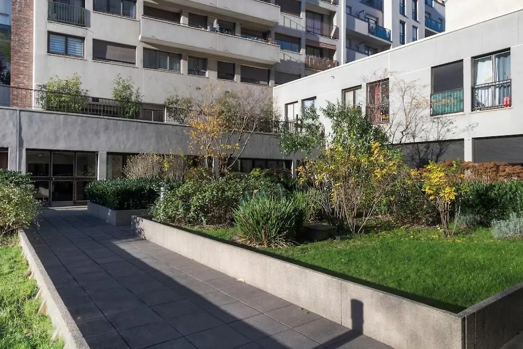 Brand New Flat For 8 People, 3 Bedrooms Lägenhet *